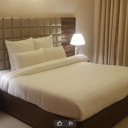 Hotel Sherition 1 Λαχόρη Εξωτερικό φωτογραφία