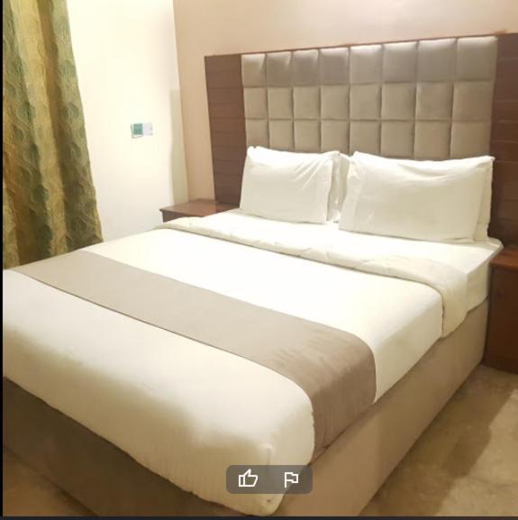 Hotel Sherition 1 Λαχόρη Εξωτερικό φωτογραφία